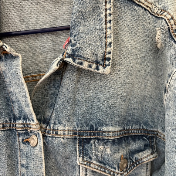NWOT Free People Distressed Denim Jacket Sz L - Picture 4 of 4